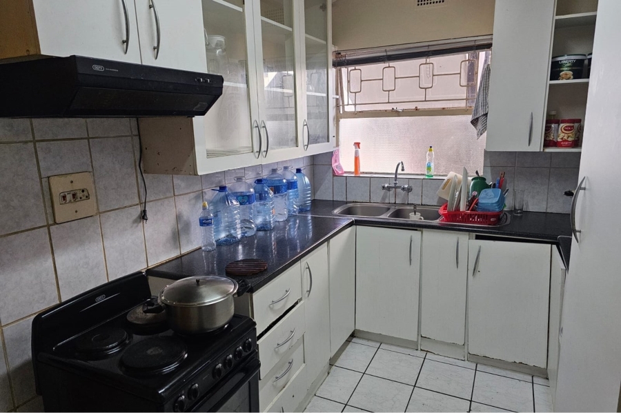 2 Bedroom Property for Sale in Fairfield Estate Western Cape